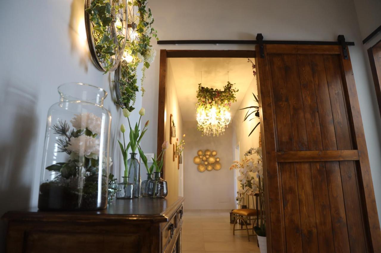 Bed and Breakfast Dimora Giusti Lecce Esterno foto